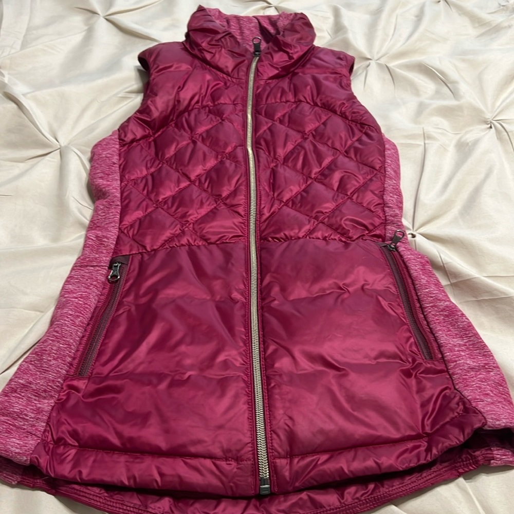 Lululemon down vest size 2